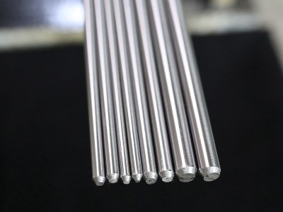 303和304哪個好？