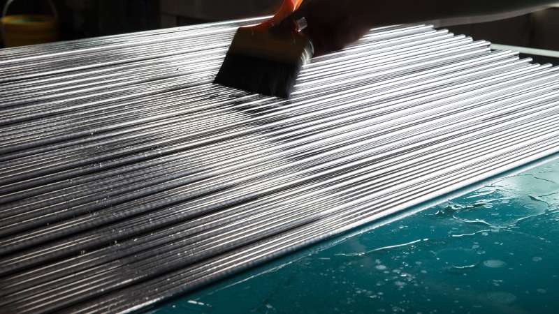 304柠檬视频APP黄在线观看材為何會出現表麵裂紋