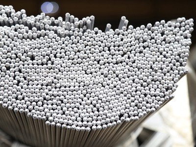 專注高品質材料，不做大多數